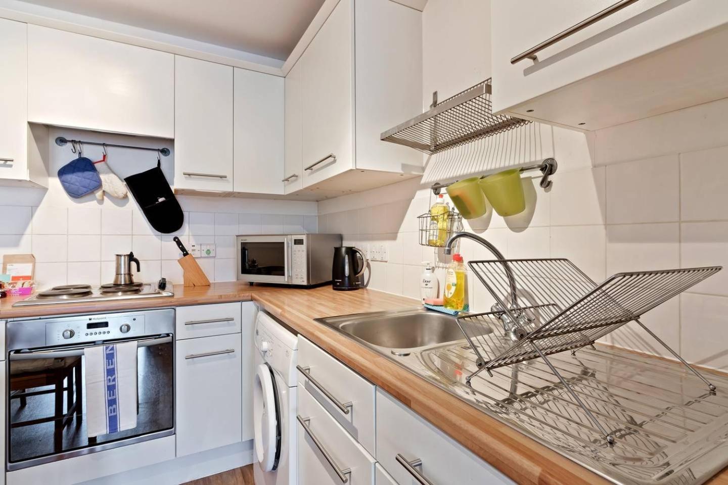 Modern 2 Bedroom Apartment In Homerton ロンドン エクステリア 写真